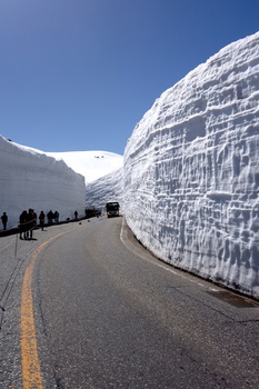 雪の大谷−１.jpg